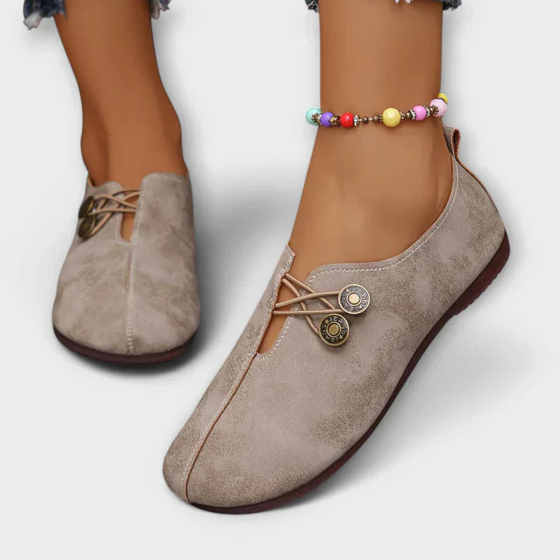 Astrid | Komfortabel Suède Loafer med Antislip Sål l Vanero