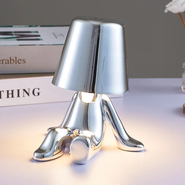 Genopladelig Bordlampe Med Justerbare Lysindstillinger | Transportabel LED Belysning I Aluminium Og Harpiks | Vanero