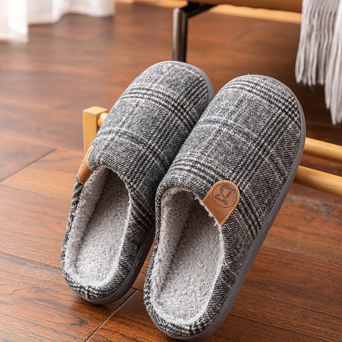 Unisex Hjemmesko Plysmateriale | Memory Foam Indendørs Fodtøj | Skridsikker Sål Til Hjemmebrug & Afslapning | Vanero
