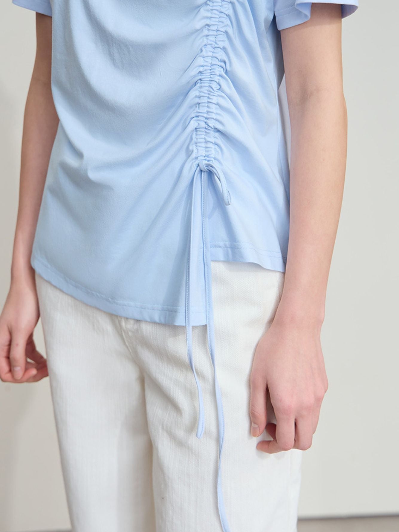 Dame V-Hals Bluse Polyesterblanding | Relaxed Fit Langærmet Top | Justerbar Snøring Til Hverdag & Arbejde | Vanero