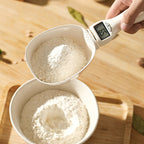 Digital Måleske Med LCD Display | Køkkenredskab Til Portionering Af Ingredienser | Aftagelig Ske Op Til 800 g | Vanero