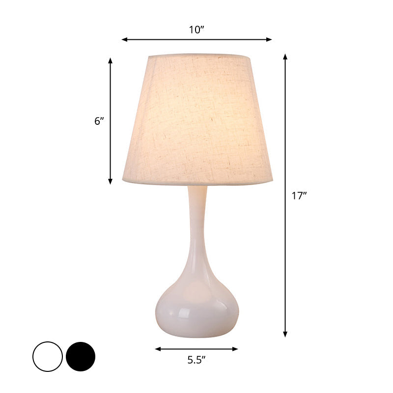 Nordic Empire Shade Natlampe Stof 1 | Lys Stuelampe med Cylinder/Tåreformet Base i Sort/Hvid | Vanero