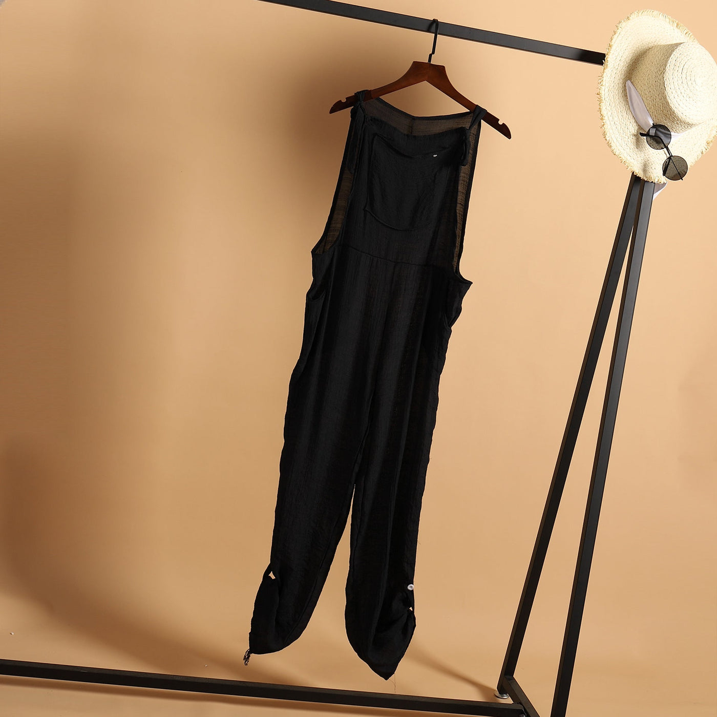 Dame Løs Jumpsuit | Med Justerbare Stropper Og Praktiske Lommer | Komfortabel & Praktisk | Vanero