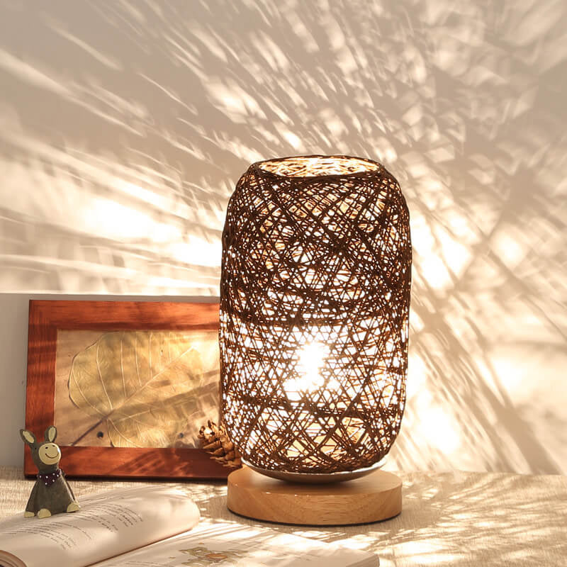 LED Bordlampe Rattan & Træ | Dæmpbar Flettet Kuglelampe | Dekorativ Indendørs Belysning | Vanero