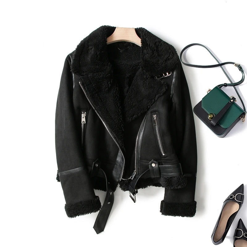 FrostChic l Vinterfrakke | Varme og stil til det perfekte vinterlook l Vanero