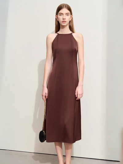 Satin l halterneck midikjole l Vanero