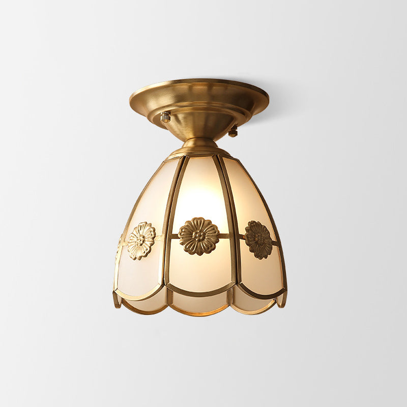 Semi Flush Loftlampe Med Skalleret Metalskærm | Messingfinish Metal Konstruktion | E26 E27 Indendørs Belysning Til Gange Og Entréer | Vanero