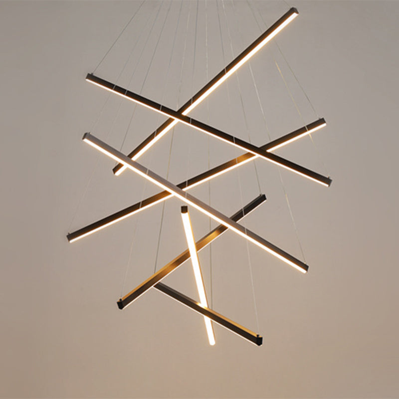 Lineær LED Lysekrone Med Geometrisk Design | Integreret LED Belysning I Flere Konfigurationer | Indendørs Loftbelysning Til Store Rum | Vanero