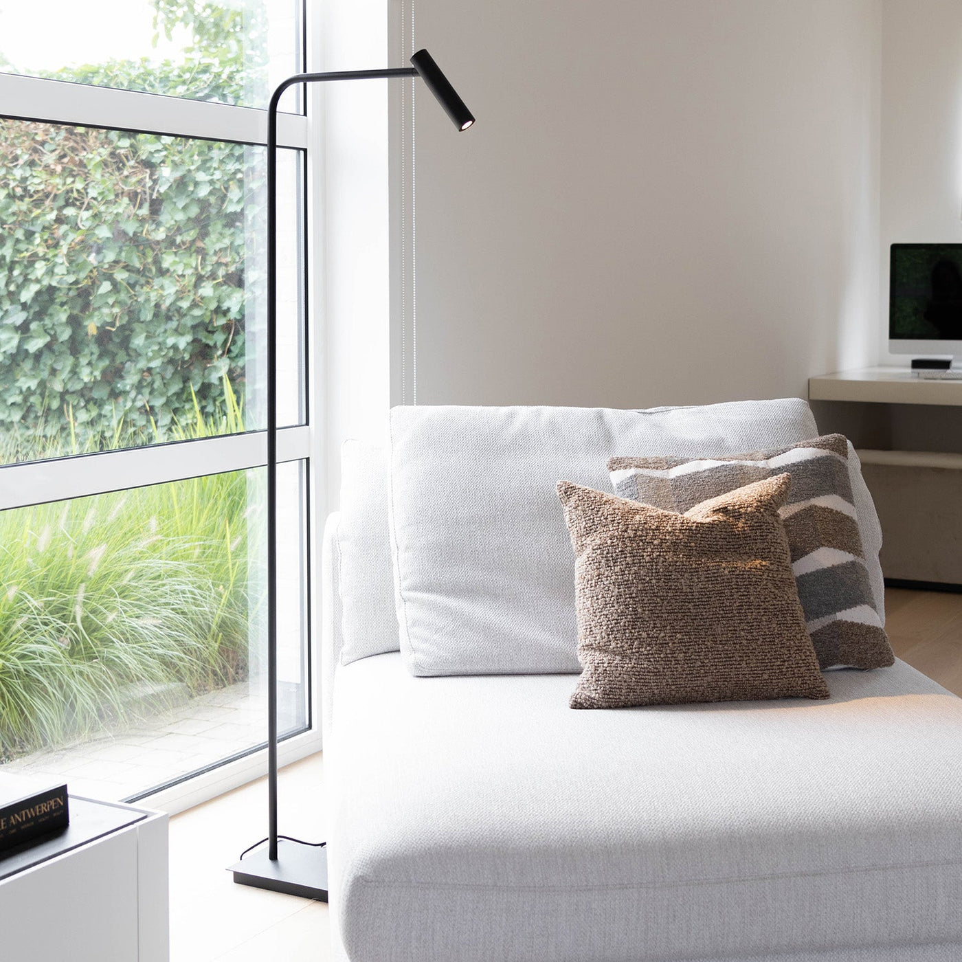 Gulvlampe Pomery | Sort | Vanero