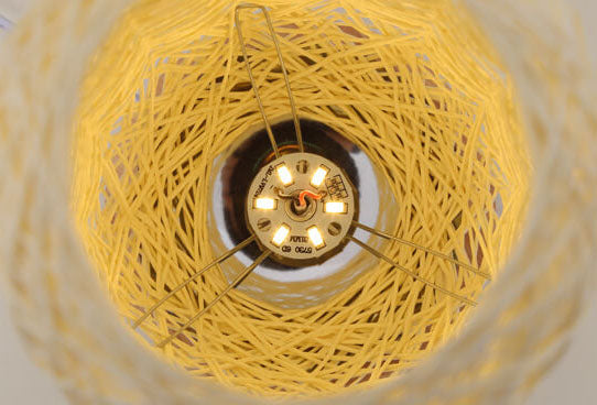 LED Bordlampe Rattan & Træ | Dæmpbar Flettet Kuglelampe | Dekorativ Indendørs Belysning | Vanero