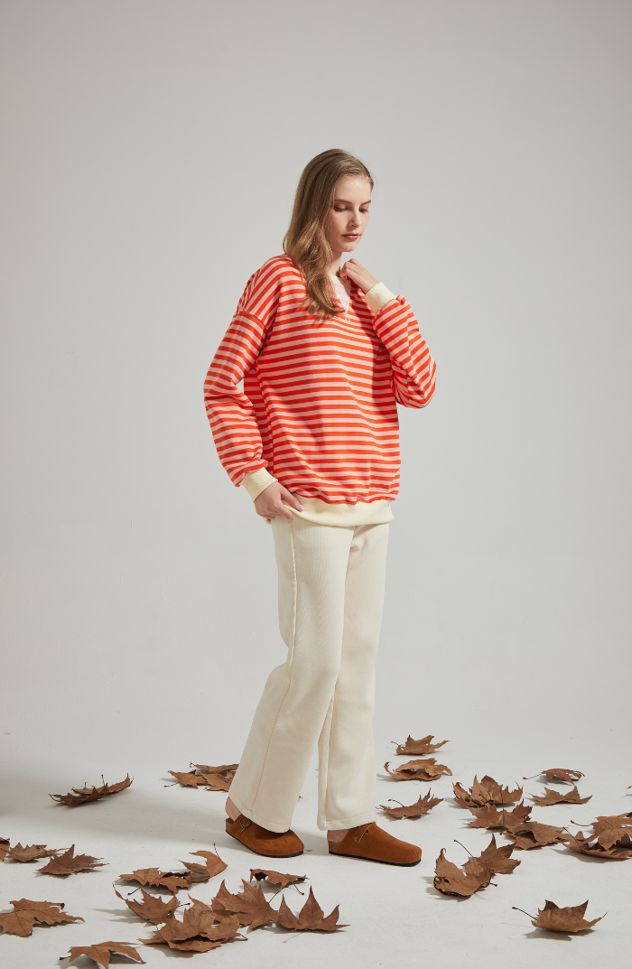 Dametrøje Strikmateriale | Oversized Pasform Sweater | Stribet Design til Hverdags- & Køligt Vejr Brug | Vanero