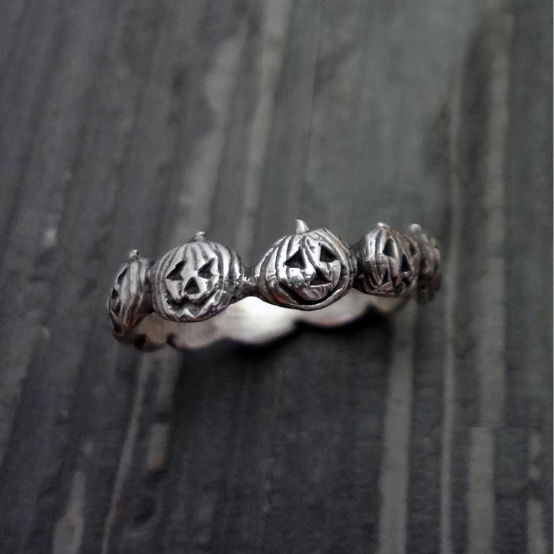 Græskarring Legeringsmetal | Justerbar Pasform Ring | Halloween Inspireret Design Til Temafester & Cosplay | Vanero