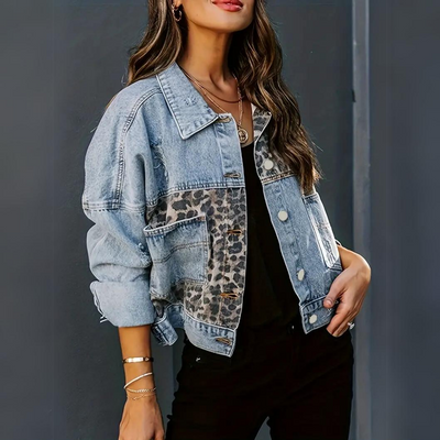 Stella | Trendy denimjakke med leopardtryk l Vanero