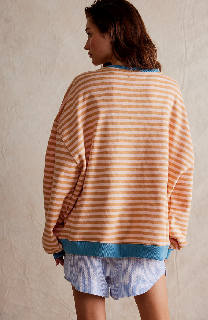 Dametrøje Strikmateriale | Oversized Pasform Sweater | Stribet Design til Hverdags- & Køligt Vejr Brug | Vanero