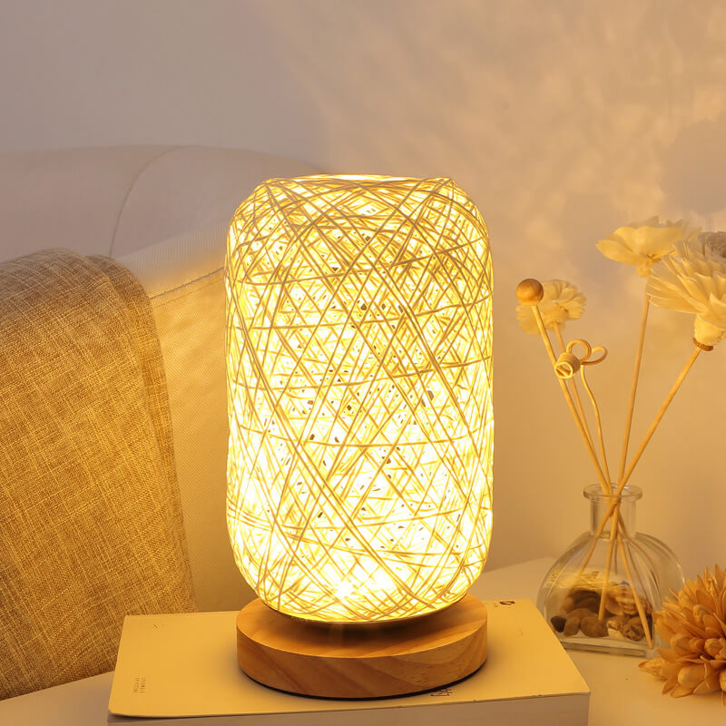 LED Bordlampe Rattan & Træ | Dæmpbar Flettet Kuglelampe | Dekorativ Indendørs Belysning | Vanero