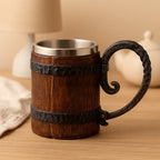 Ølkrus Træ & Rustfrit Stål | 500ml Ølstein Med Tøndedesign | Til Hjemmebar & Oktoberfest | Vanero