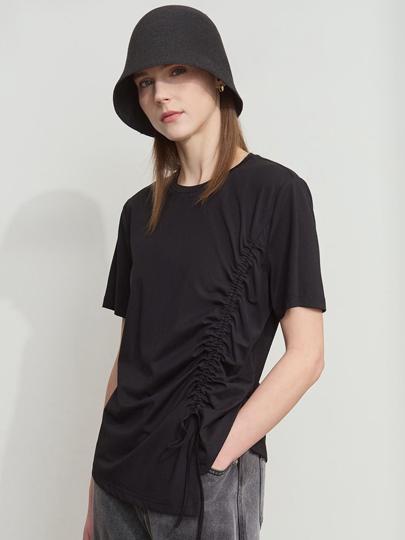 Dame V-Hals Bluse Polyesterblanding | Relaxed Fit Langærmet Top | Justerbar Snøring Til Hverdag & Arbejde | Vanero