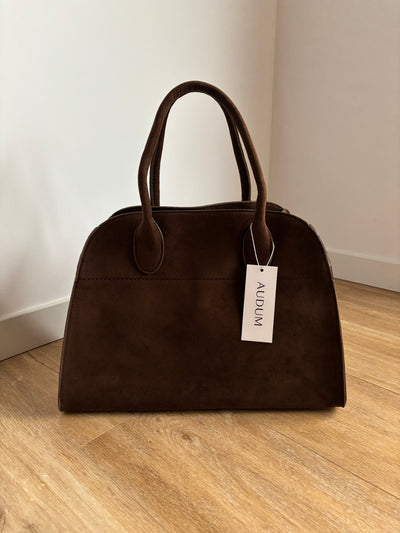 Håndtaske i Ruskind | Buet Form | Klassisk & Elegant | Vanero