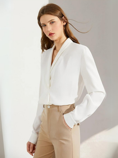 Asymmetrisk l chiffongbluse med jakkekrage l Vanero
