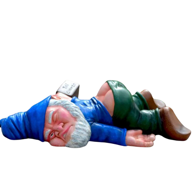 TipsyGnome | Sjov Beruset Gnom Have Skulptur | Vanero
