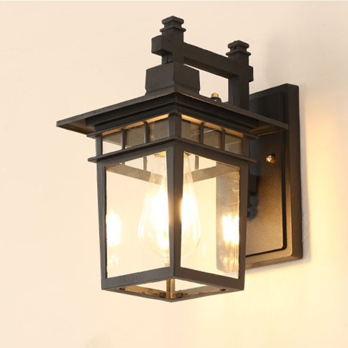 Udendørs LED Væglampe Med Vertikalt Design | IP65 Aluminium Vægarmatur | Varm Hvid Udendørs Belysning | Vanero
