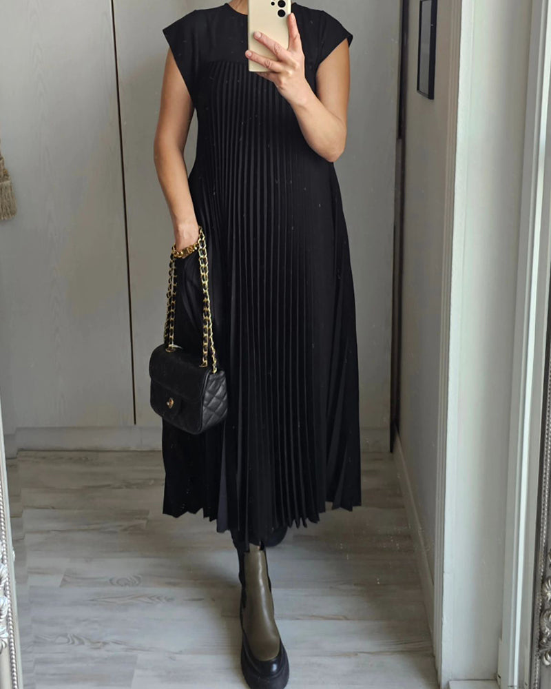 Lang Plisseret Kjole | Komfortabel & Tidløs Elegance | Vanero