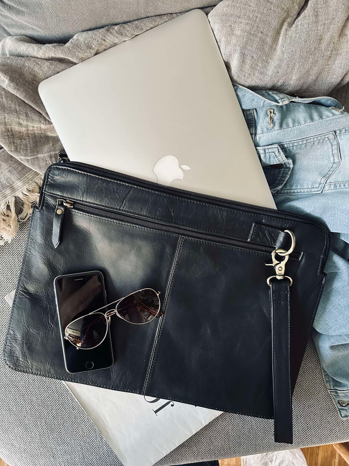 Laptop Sleeve | Sort Bøffellæder | Vanero