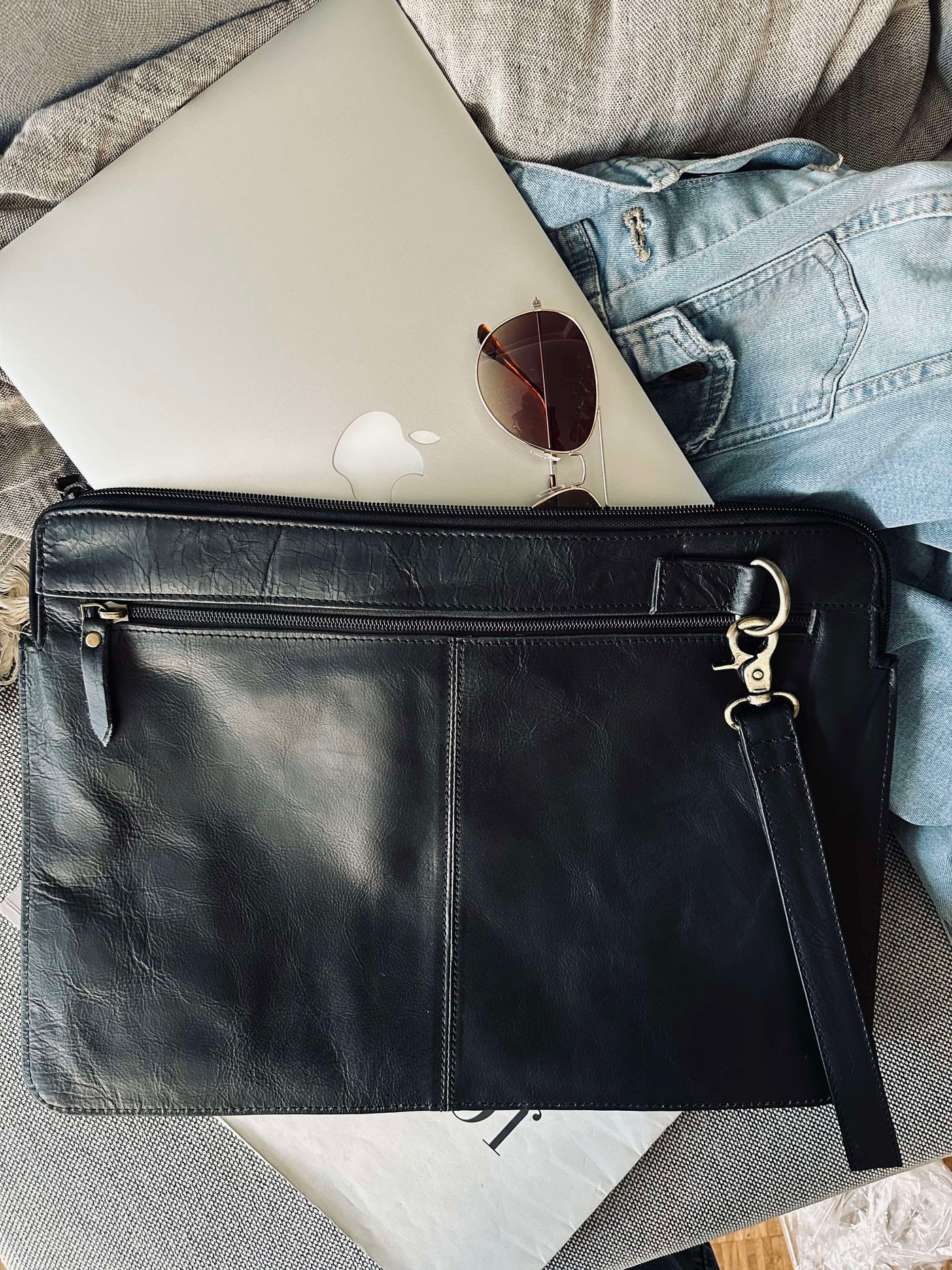 Laptop Sleeve | Sort Bøffellæder | Vanero