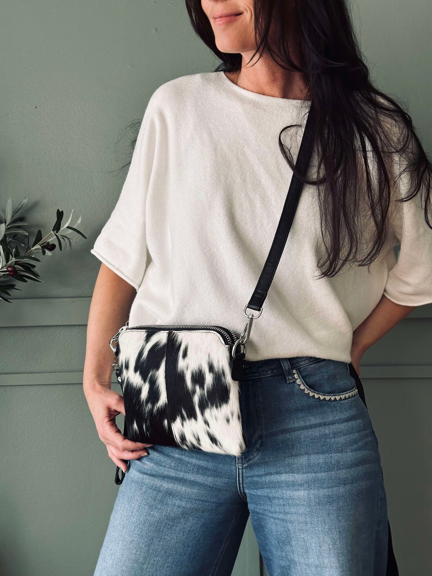 Crossbody clutch | ALICE - COW  | Vanero