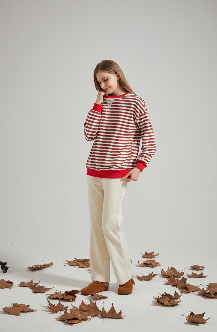 Dametrøje Strikmateriale | Oversized Pasform Sweater | Stribet Design til Hverdags- & Køligt Vejr Brug | Vanero