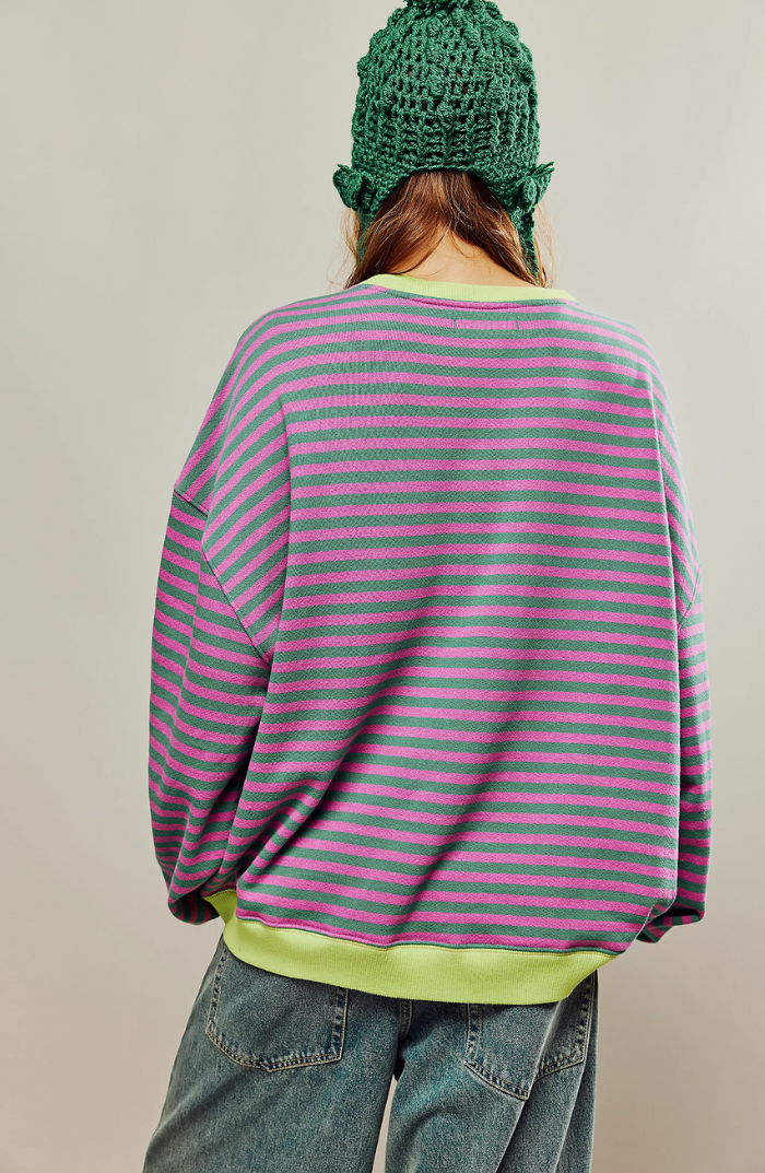 Dametrøje Strikmateriale | Oversized Pasform Sweater | Stribet Design til Hverdags- & Køligt Vejr Brug | Vanero