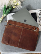 Laptop Sleeve Fuldnarvet Bøffellæder | Slim Profil Laptop Sleeve | Beskyttende Opbevaring til Arbejde Rejser & Hverdag | Vanero