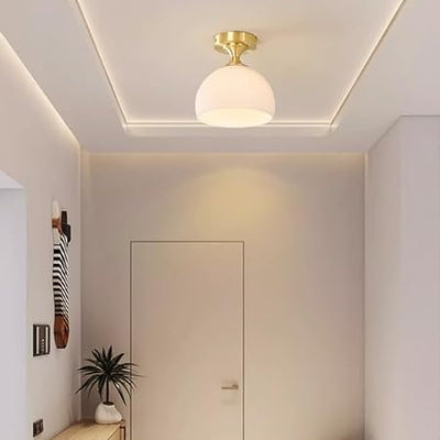 Moderne l loftslampe i mælkehvidt glas l Vanero
