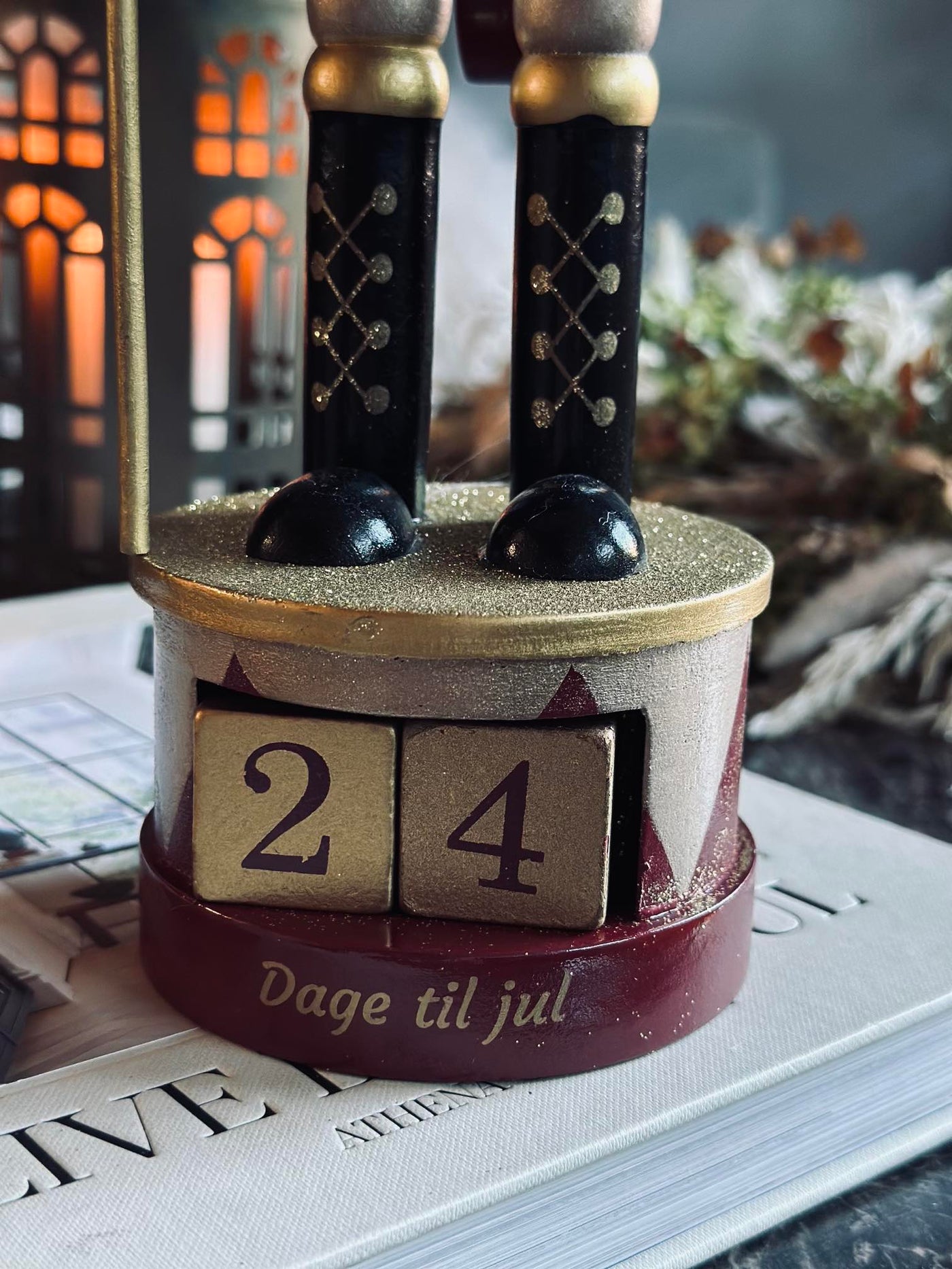 Nøddeknækker | Dato | Vanero