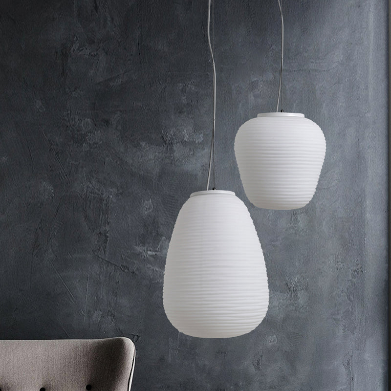 Pendellampe Med Ribbet Glasskærm | Glas & Metalkonstruktion Med E26 Fatning | Indendørs Belysning Til Køkken & Spisestue | Vanero