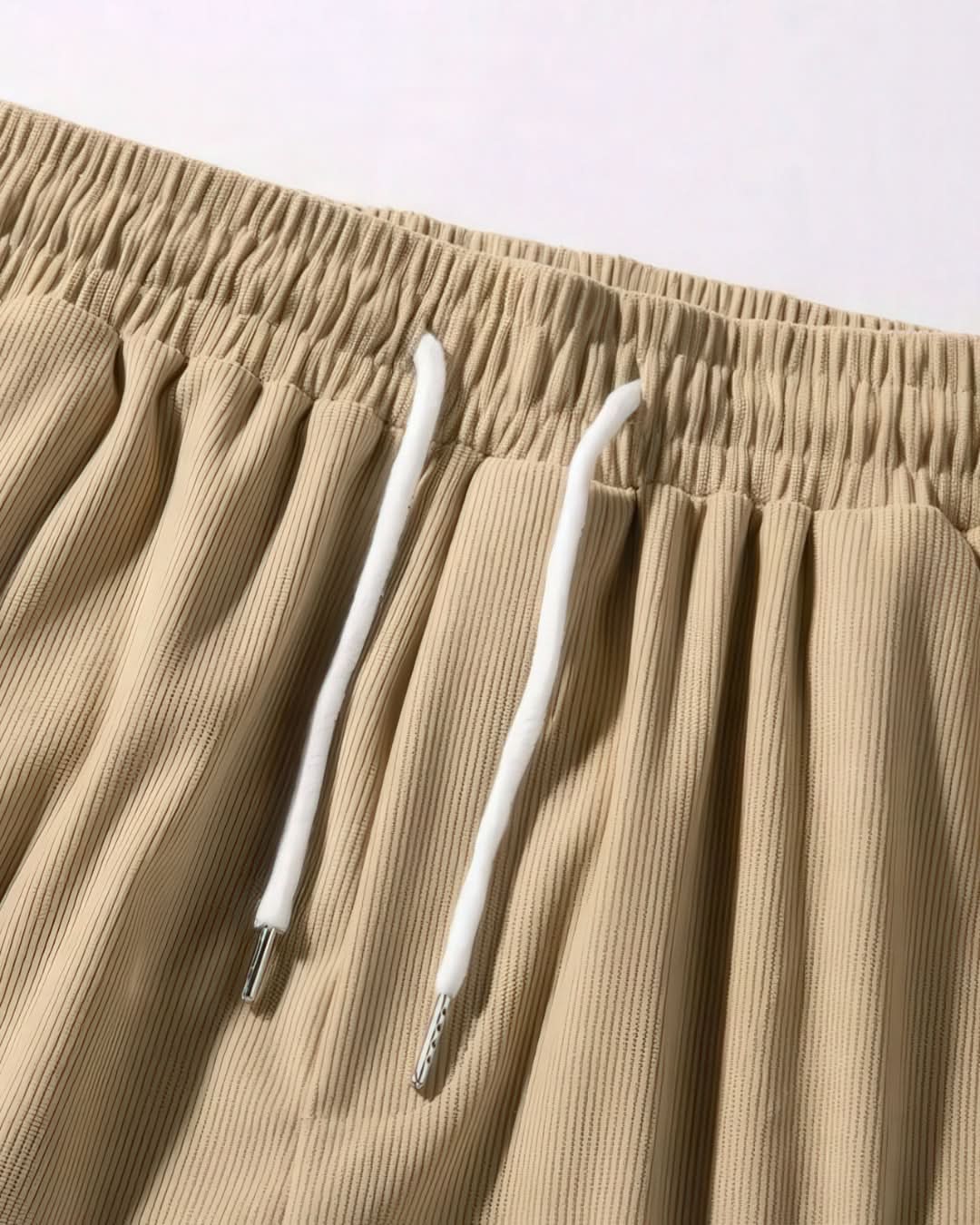 Tidløse l Corduroy Shorts l Vanero