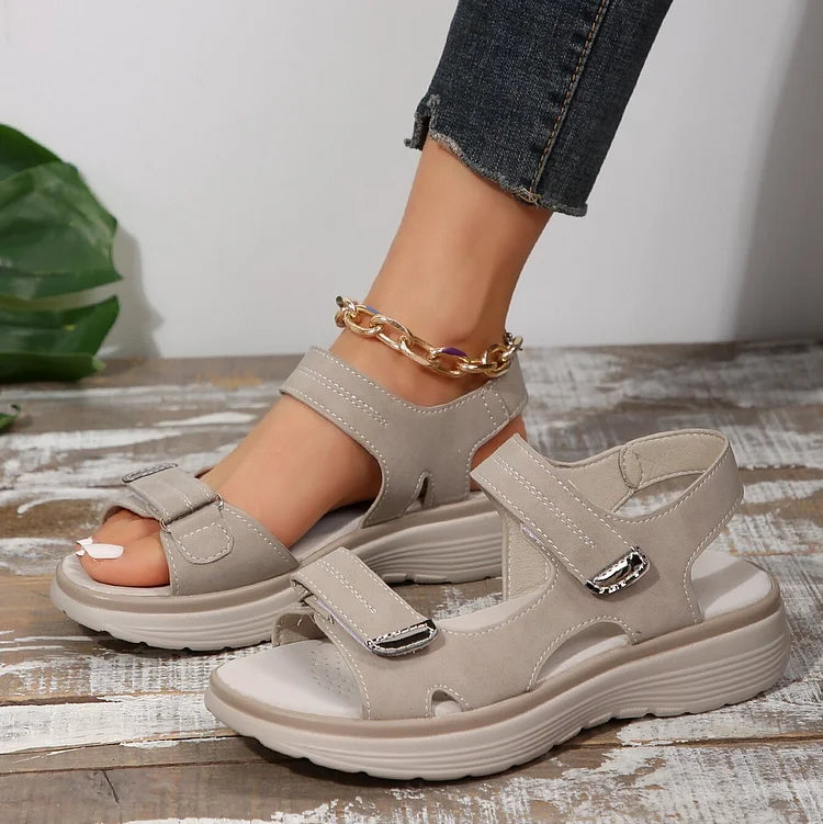 Damesandaler Syntetisk Materiale | Regular Fit Sandaler med Justerbare Stropper | Formet Indersål til Hverdag & Fritidsaktiviteter | Vanero