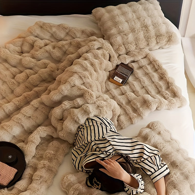 Polyester Faux Fur Tæppe | Dekorativt Tæppe Til Sofa Og Seng | Fås I Flere Størrelser | Vanero