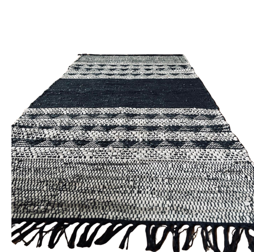 Gulvtæppe i Skind | Sort Mønster - 70x140cm | Vanero