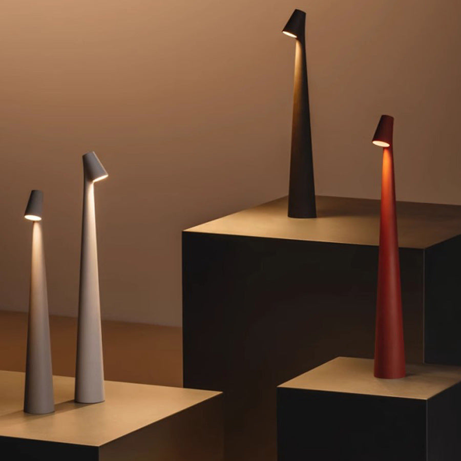 Nordisk minimalistisk design stemningslampe | Trådløs | LED | Læselampe | Middagslampe l Vanero