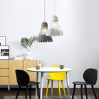 Pendel Loftlampe Med Fjerlag Design | Metalkonstruktion Med E27 Kompatibilitet | Indendørs Belysning Til Stuer Soveværelser Og Lounges | Vanero