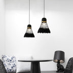 Pendel Loftlampe Med Fjerlag Design | Metalkonstruktion Med E27 Kompatibilitet | Indendørs Belysning Til Stuer Soveværelser Og Lounges | Vanero