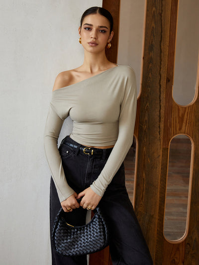 Bluse l med én skulder | Elegant & moderne stil l Vanero