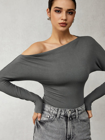 Bluse l med én skulder | Elegant & moderne stil l Vanero