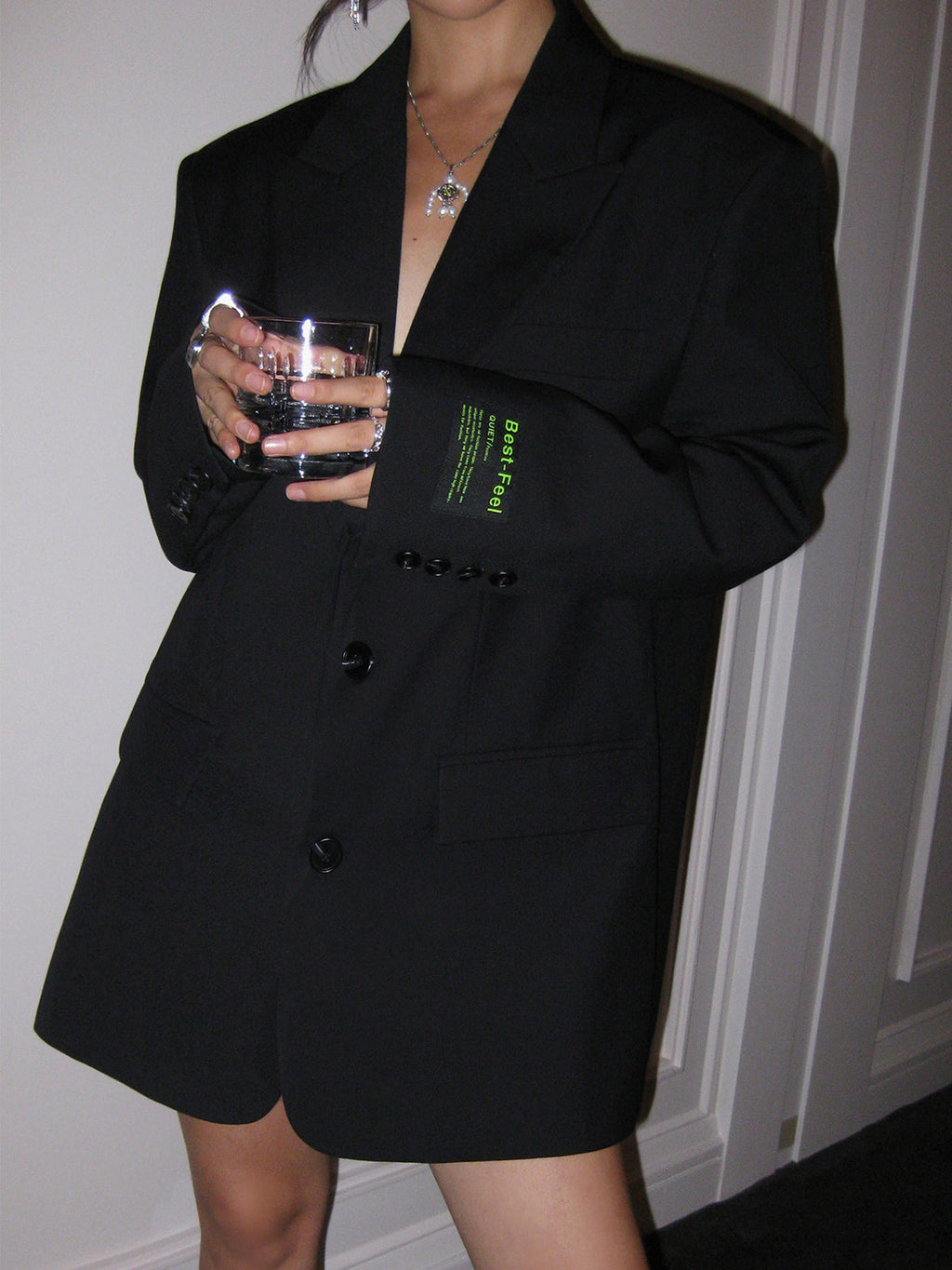 Sophia Polyester Viskose- & Bomuldsblanding | Oversized Pasform Blazer | Reverskrave Med Knaplukning til Arbejde & Daglig Brug | Vanero