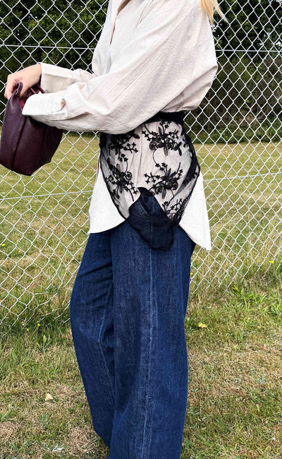 Black Colour Tørklæde - Miriana Traingle Lace | Black | Vanero