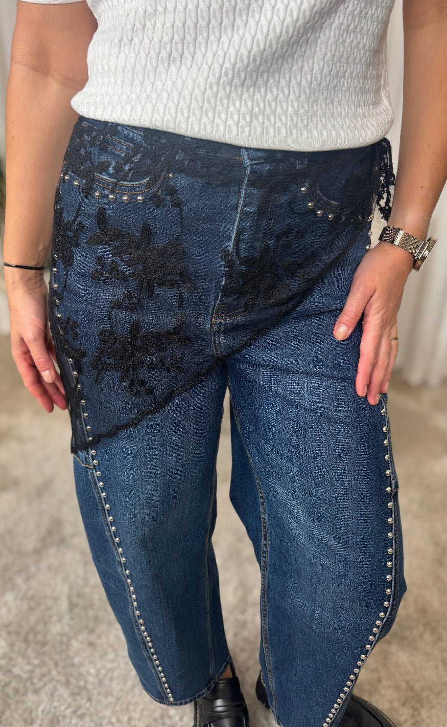 Black Colour Tørklæde - Miriana Traingle Lace | Black | Vanero