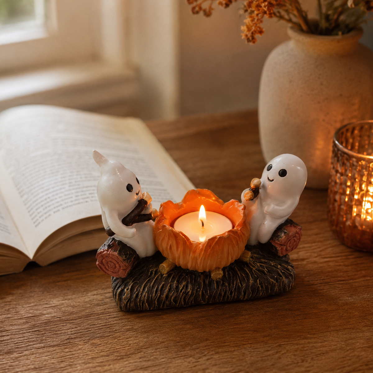 Halloween Spøgelses Lysestage | Harpiksdesign Med To Spøgelser | Fritstående Borddekoration Til Efterårsudsmykning | Vanero