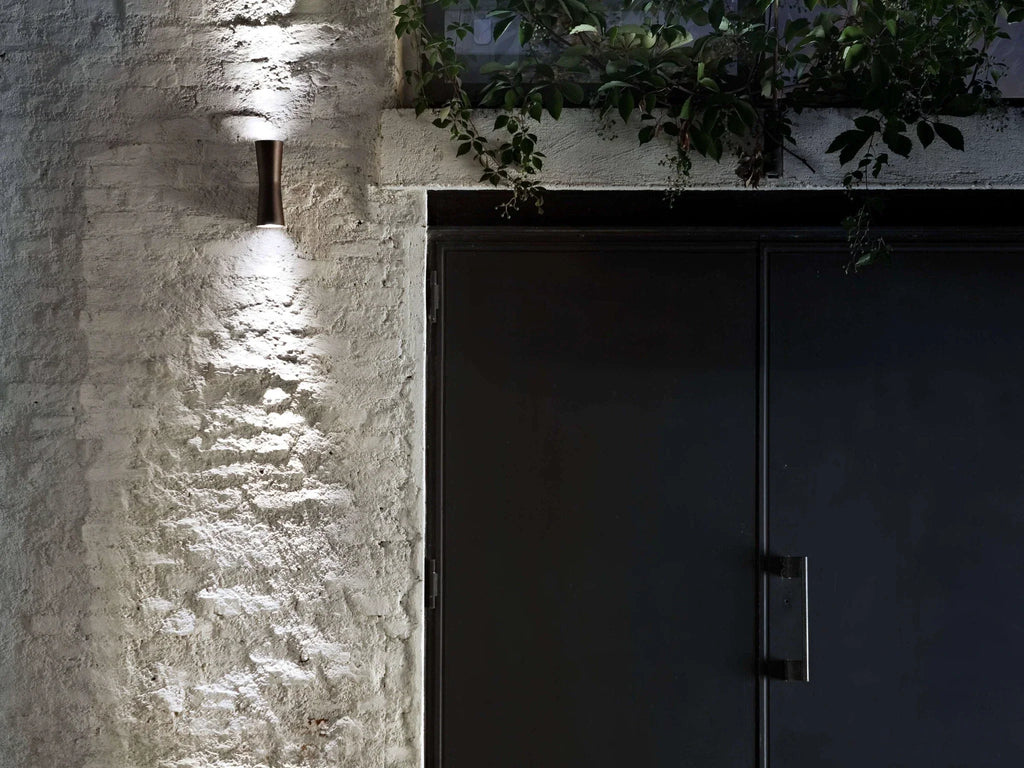LED Væglampe Med Linseoptik | IP55 Trykstøbt Aluminium Konstruktion | Facade Terrasse Indgang & Udendørs Belysning | Vanero