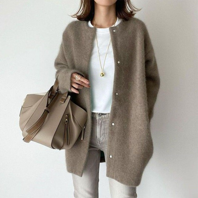 Amelia | Elegant Cardigan Dame - Blød og Stilfuld | Vanero